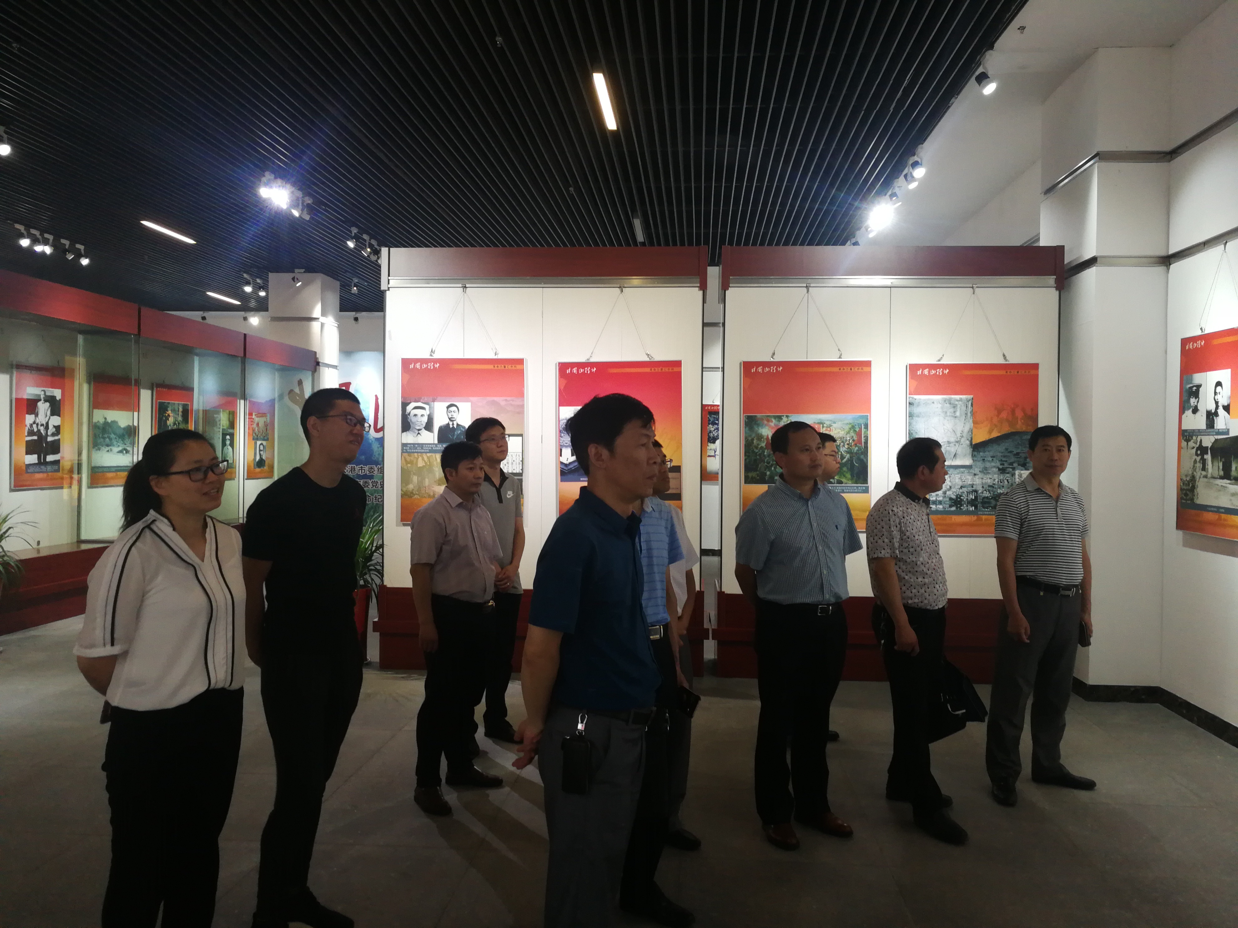 参观学习井冈山精神.jpg